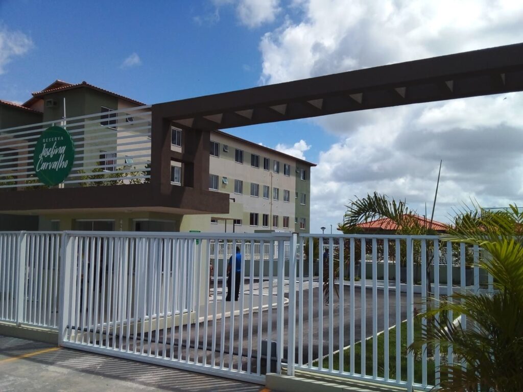Excelente Apartamento no Condomínio Josefina Carvalho